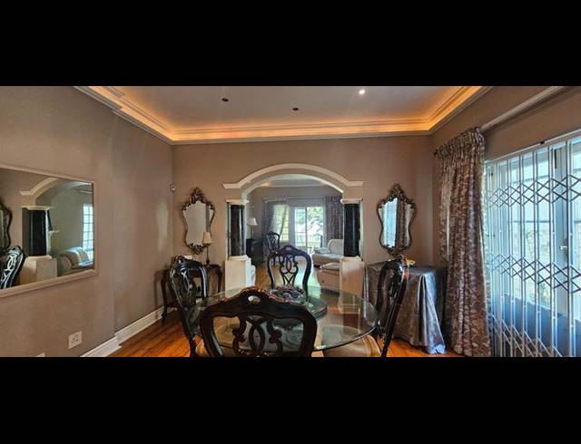 2 BEDROOM TOWNHOUSE FOR SALE IN ESSENWOOD